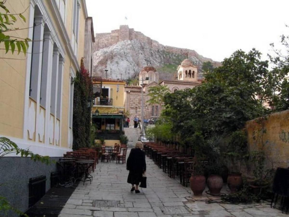 Live At The Acropolis Shadow - Under Super Scenic Anafiotika Daire Atina Dış mekan fotoğraf